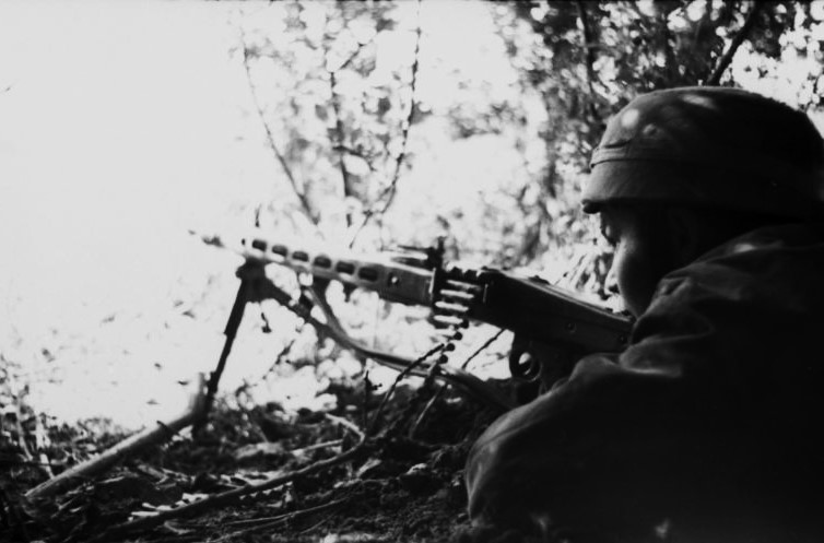 The MG-42