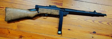 Submachine Gun